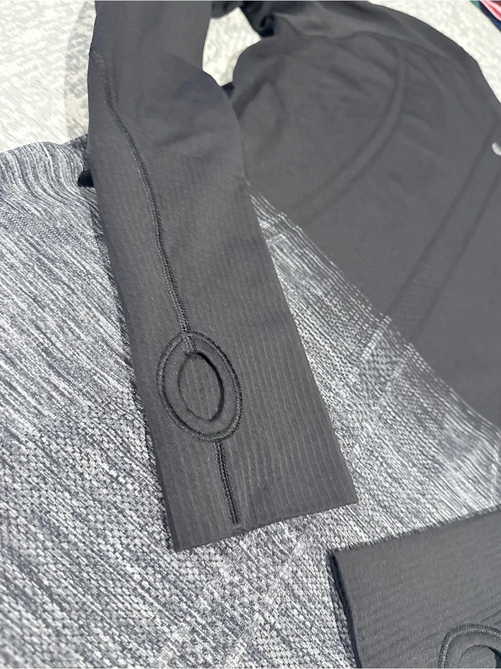 Lululemon /// Women’s Swiftly Tech Long Sleeve Crew - Size 10
